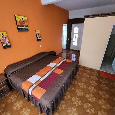 Quinta Las Bugambilias Hotel Tecozautla Ngoại thất bức ảnh