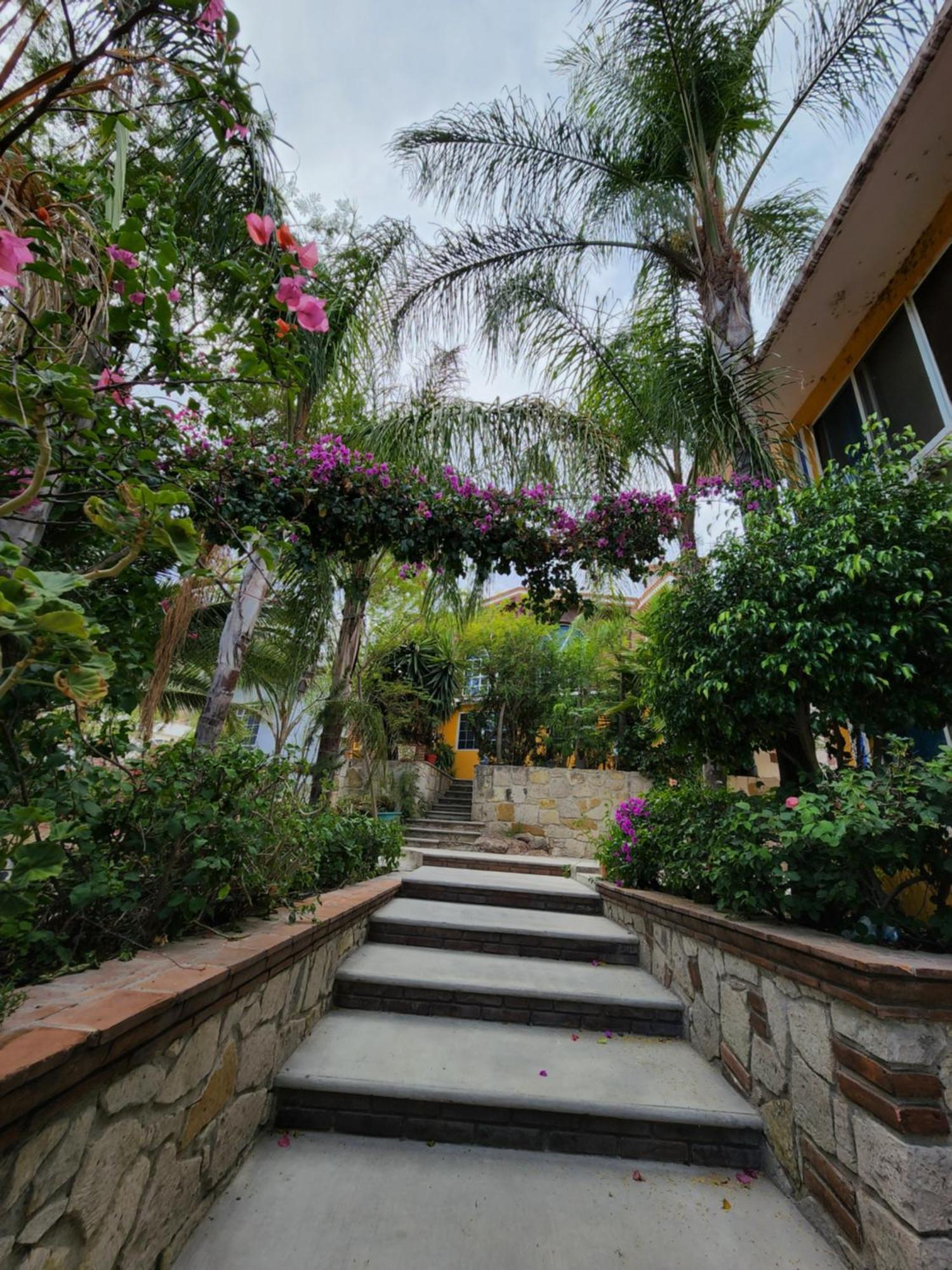 Quinta Las Bugambilias Hotel Tecozautla Ngoại thất bức ảnh